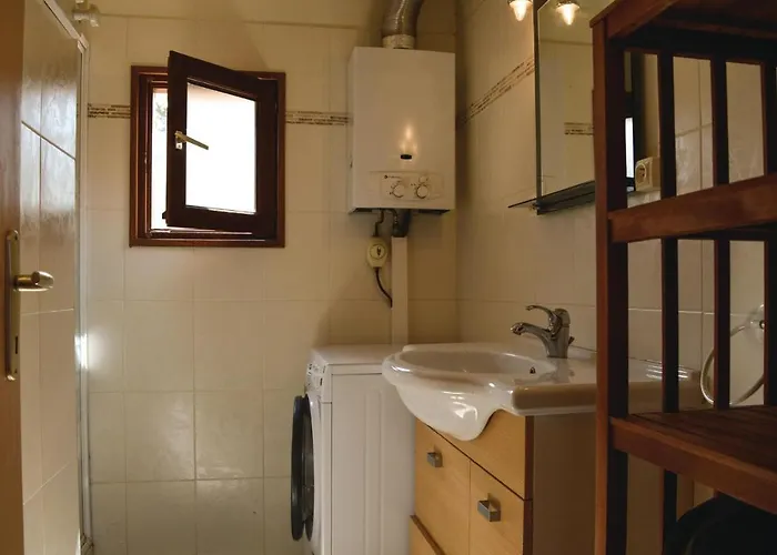 Three-bedroom In Calcatoggio (Corsica)