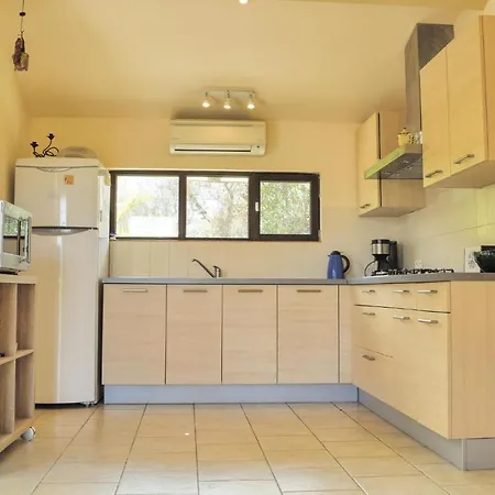 Holiday home Three-bedroom In Calcatoggio (Corsica)